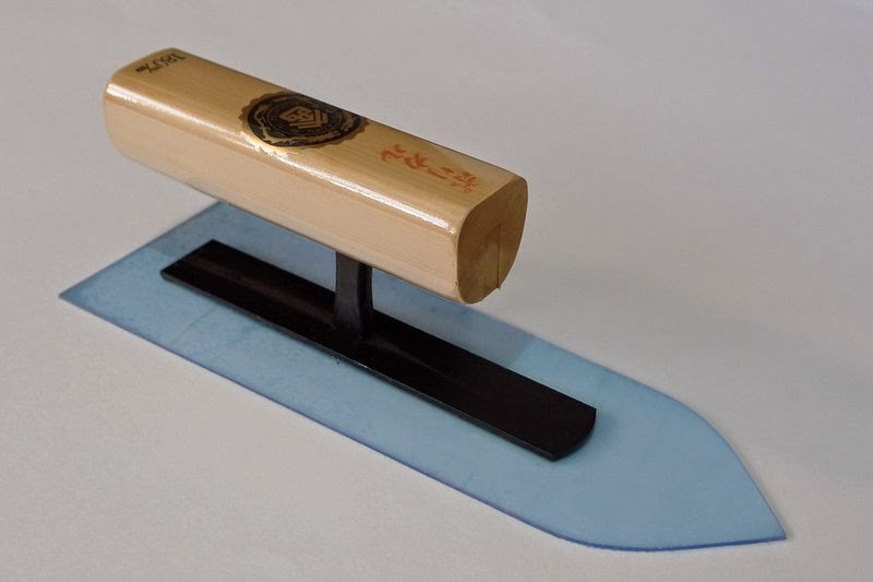 Polycarbonate Namikeshi trowel